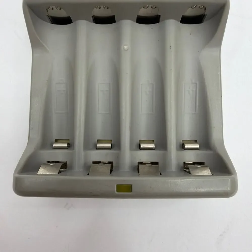Sony CycleEnergy BCG-34HLD Ni-MH AA/AAA Battery Charger